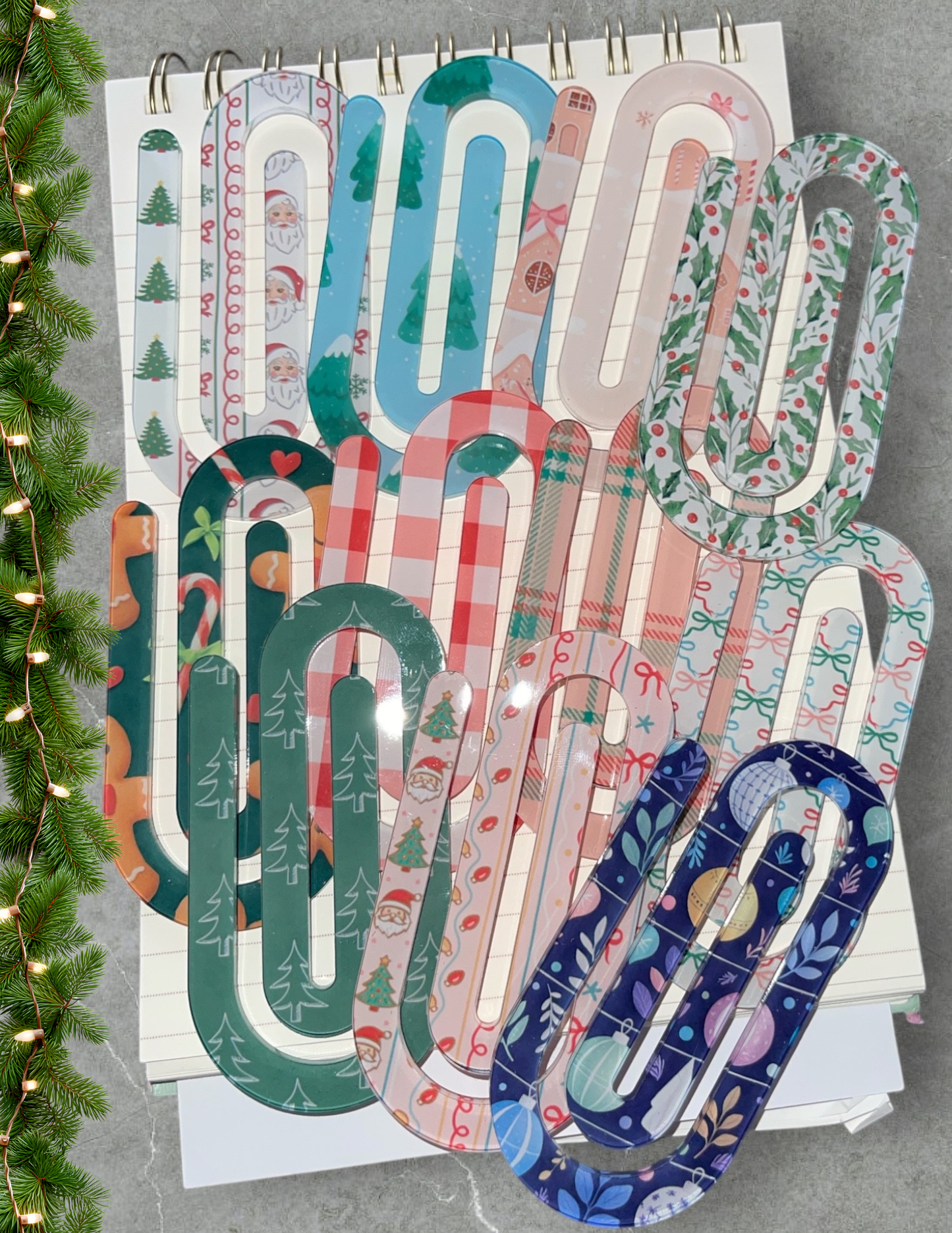 Jumbo Paper Clip Bookmarks | Christmas